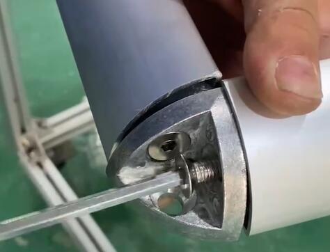 圆弧型材垂直连接